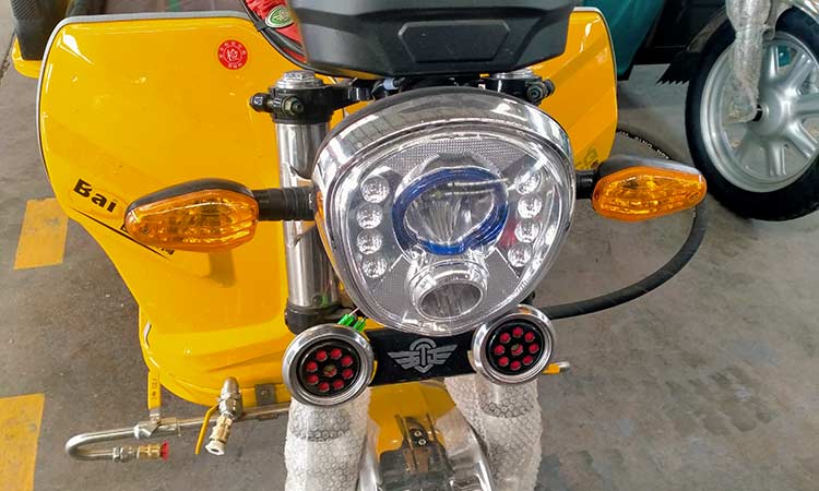 百易長青-多功能三輪電動高壓清洗車 三輪電動高壓清洗車