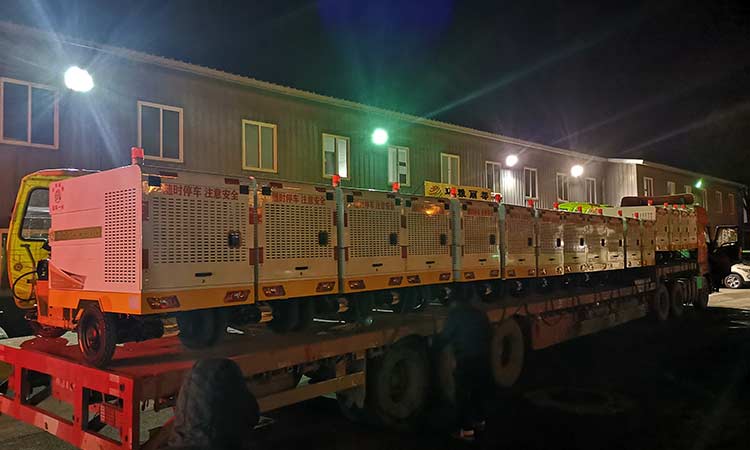 百易長青-多功能高壓沖洗車發貨現場 多功能高壓沖洗車發貨現場