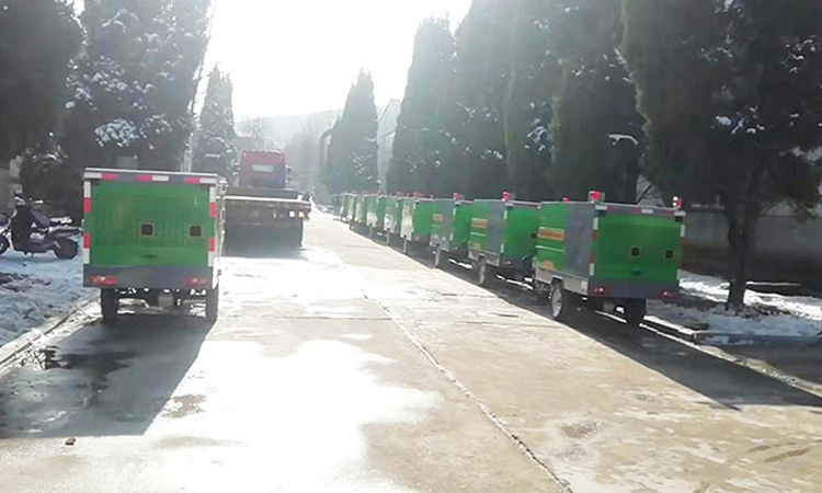 裝車現場 電動高溫高壓沖洗車