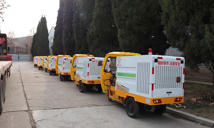 純電動高壓清洗車 車站高壓沖洗車