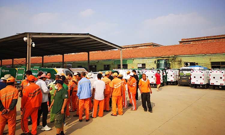 百易長青-多功能高壓沖洗車交車現場 多功能高壓沖洗車