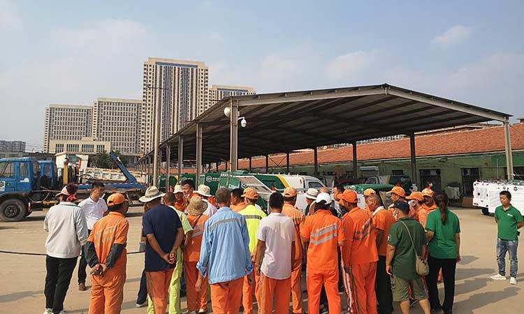 百易長青-多功能環衛高壓清洗車培訓現場 電動高壓清洗車