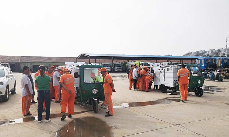 百易長青-可上牌多功能高壓清洗車培訓現場 環衛高壓清洗車