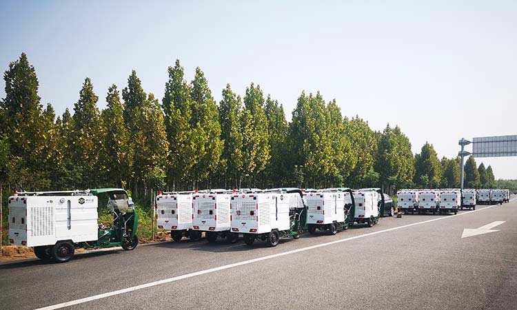 高壓清洗車卸車現場 多功能高壓清洗車