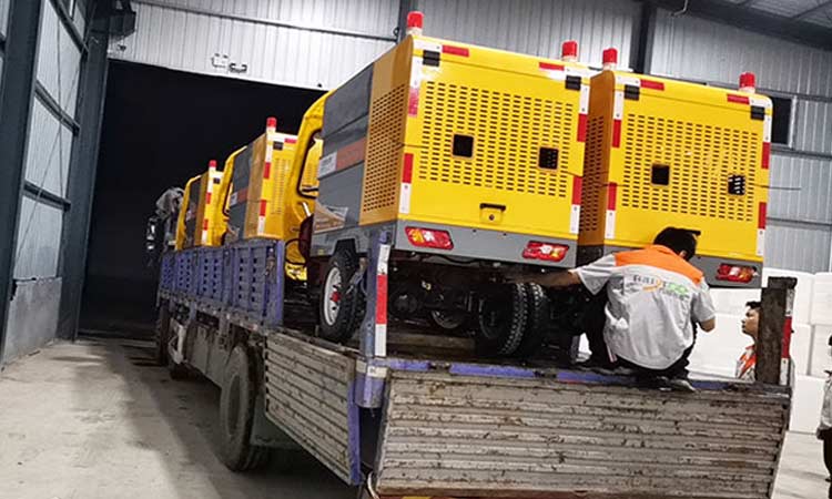 可上牌高壓清洗車裝車中 小型高壓清洗車