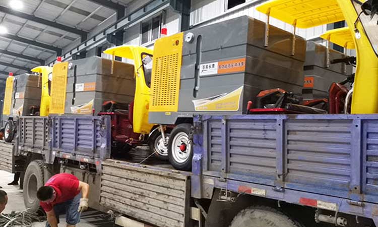 多功能高壓清洗車發(fā)貨現(xiàn)場 高壓清洗車