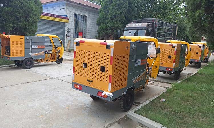 小型高壓清洗車發車現場 電動高壓清洗車