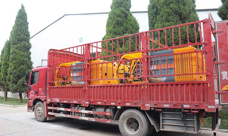 高壓清洗車裝車發貨 小型高壓清洗車