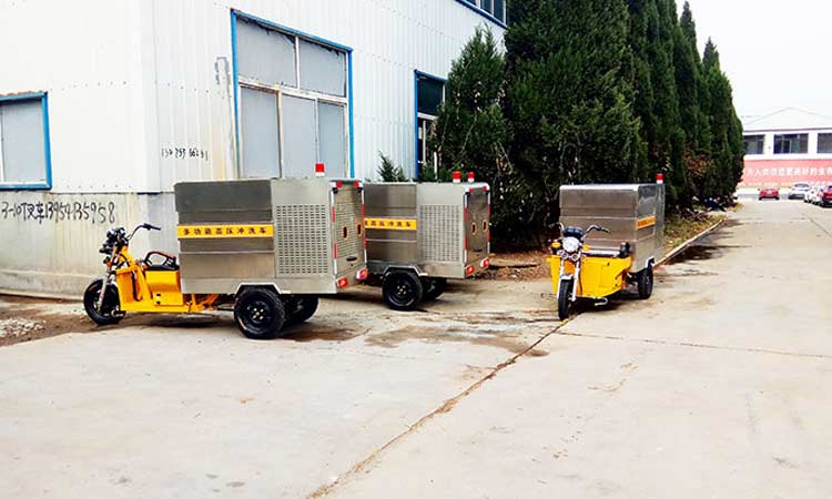 環衛三輪高壓清洗車裝配調試 環衛三輪高壓清洗車