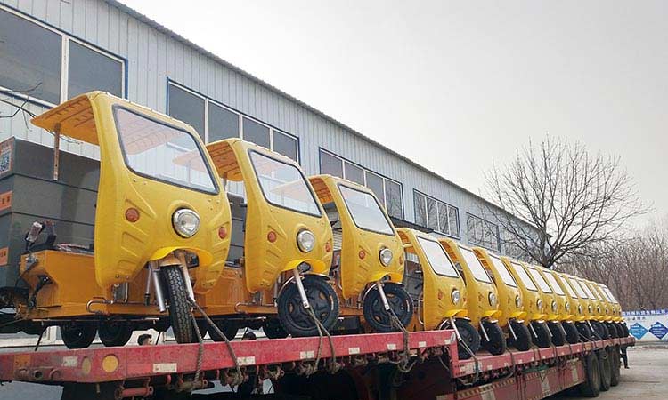 小型三輪高壓清洗車裝車中 環(huán)衛(wèi)高壓清洗車