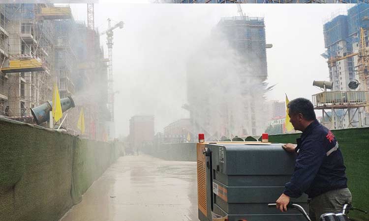 小型三輪高壓清洗車工地降塵作業 高壓清洗車