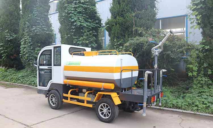 小型環(huán)衛(wèi)高壓清洗車(chē) 小型環(huán)衛(wèi)高壓清洗車(chē)