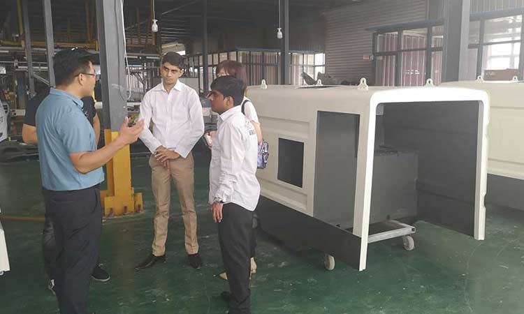 電動洗掃車 小型洗掃車