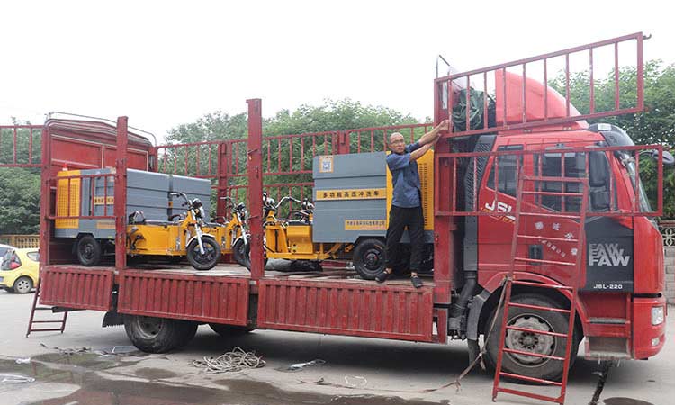 人行道高壓清洗車 人行道高壓清洗車