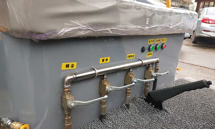 四輪高壓清洗車 四輪高壓清洗車