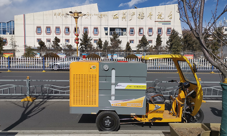 西藏環(huán)衛(wèi)引進(jìn)多功能高壓清洗車(chē) 電動(dòng)高壓清洗車(chē)