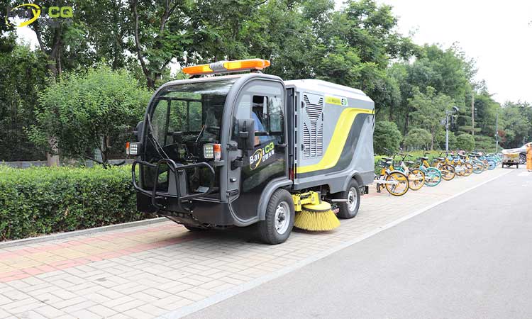 多功能小型電動洗掃車人行道洗掃車作業 純電動小型環衛洗掃車
