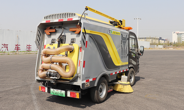 環(huán)衛(wèi)洗掃車 純電動洗掃車