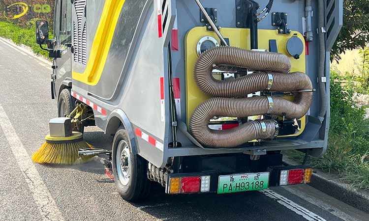 道路電動洗掃車 小型電動洗掃車