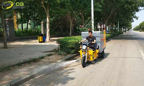 小型高壓清洗車道路清潔一車在手,清潔無憂