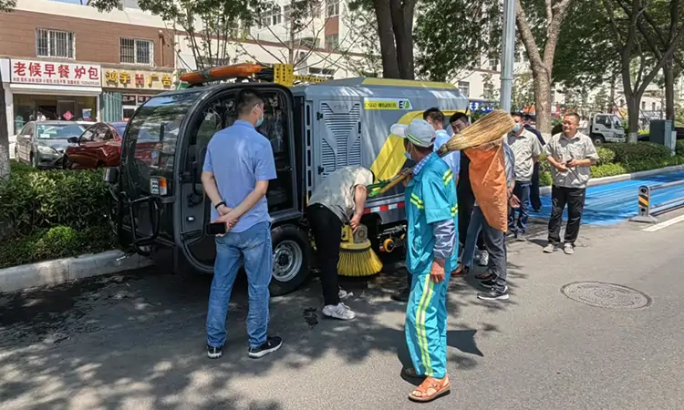 洗掃車 小型洗掃車