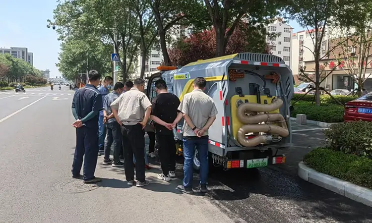 馬路洗掃車 小型電動洗掃車