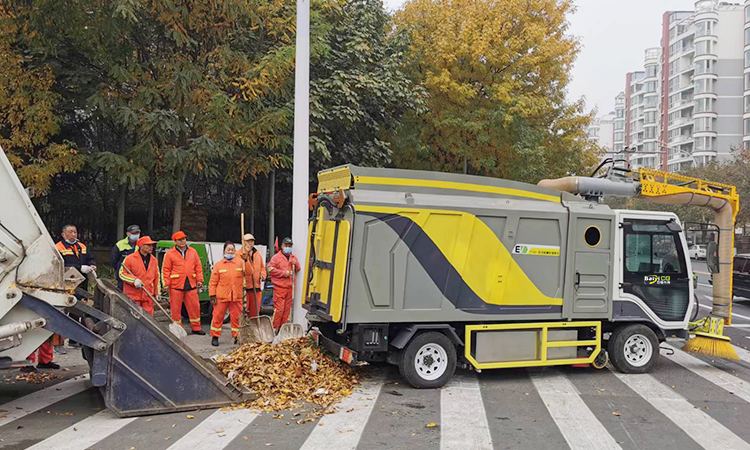大型樹葉收集車 多功能樹葉收集車