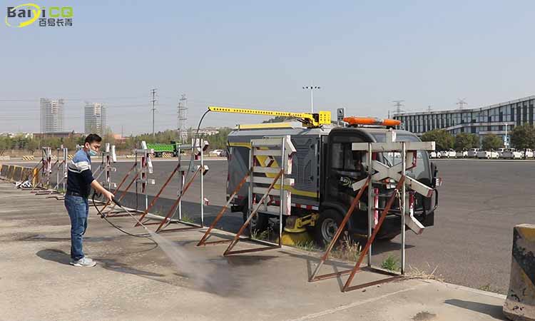 電動洗掃車 電動洗掃車越障礙清潔