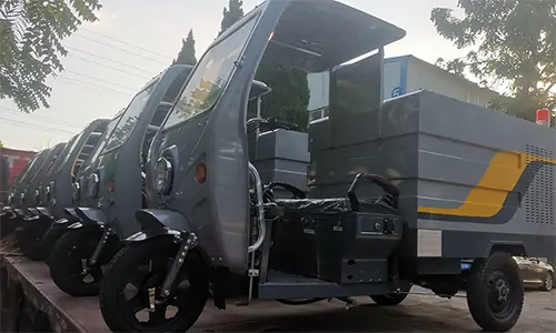 高壓清洗車定制外觀，清潔高效，已裝車準備發貨