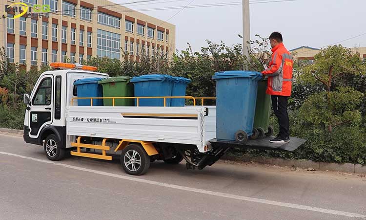 八桶環衛垃圾車 八桶環衛垃圾車