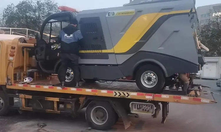 電動深度清潔車