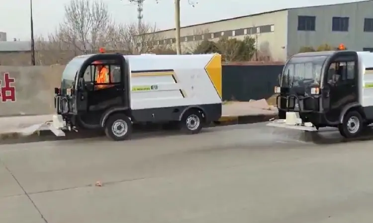 四輪高壓清洗車