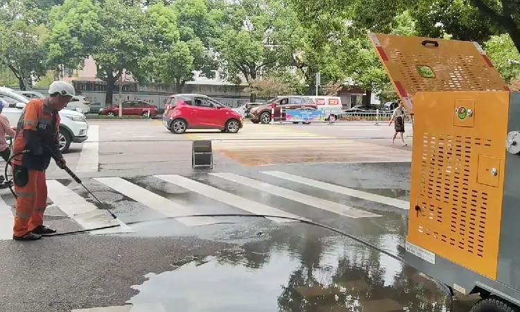 冷熱水高壓清洗車