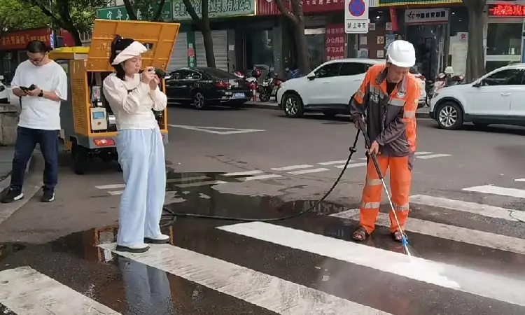 冷熱水高壓清洗車