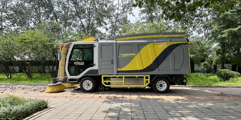 電動(dòng)樹葉收集車 電動(dòng)樹葉收集車