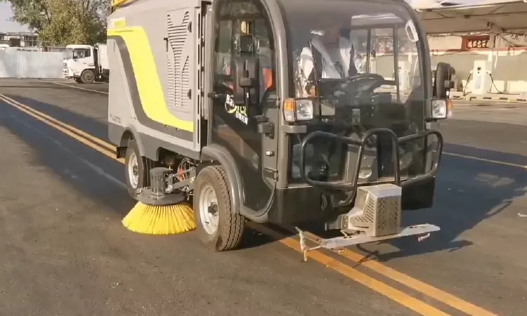 小型電動洗掃車