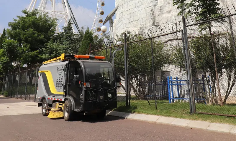 更新迭代再升級!小型純電動洗掃車功能更完善,系統更全面!