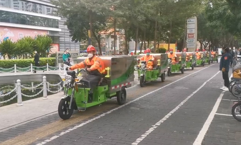 小型多功能高壓清洗車發往深圳環衛公司-組織現場培訓,助力深圳環衛!