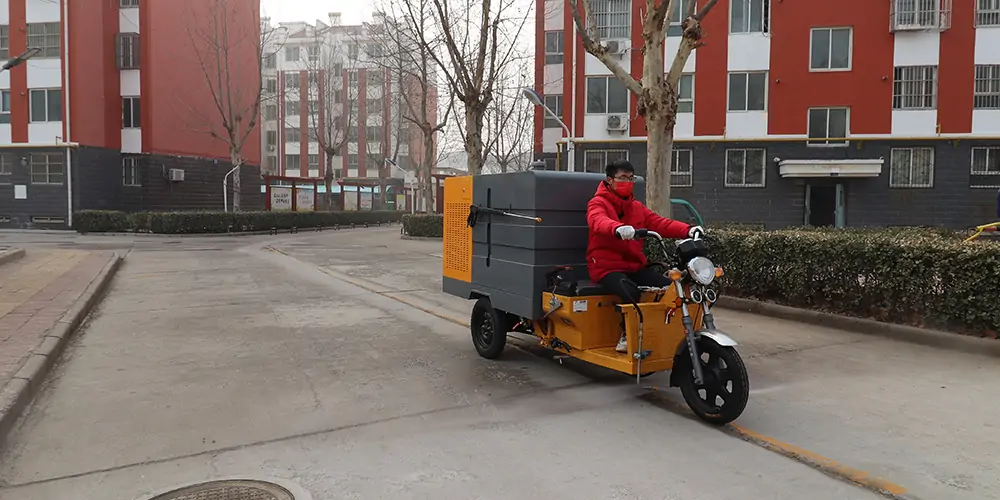 純電動三輪高壓清洗車 4_看圖王.jpg