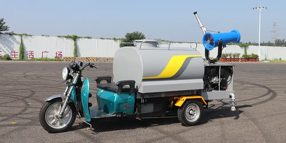 三輪霧炮灑水車 1_看圖王.jpg