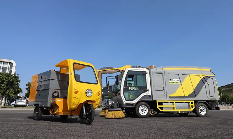 樹葉收集車與高壓清洗車聯合作業會產生怎樣的火花?一起來看一下!