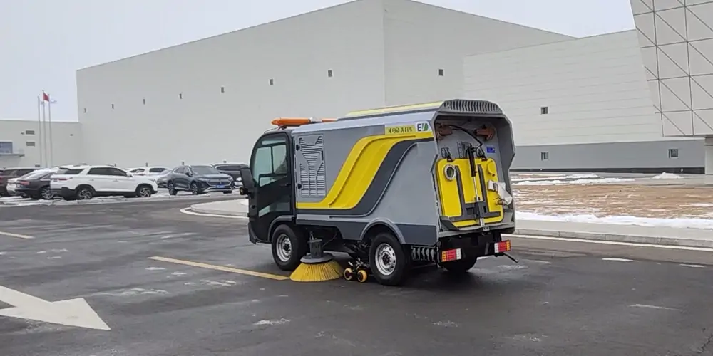 道路洗掃車_路面污漬清潔“專家”_電動洗掃車_環(huán)衛(wèi)洗掃車_小型洗掃車 道路洗掃車_路面污漬清潔“專家”_電動洗掃車_環(huán)衛(wèi)洗掃車_小型洗掃車