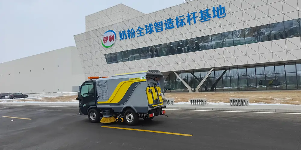 道路洗掃車_路面污漬清潔“專家”_電動洗掃車_環(huán)衛(wèi)洗掃車_小型洗掃車 道路洗掃車_路面污漬清潔“專家”_電動洗掃車_環(huán)衛(wèi)洗掃車_小型洗掃車