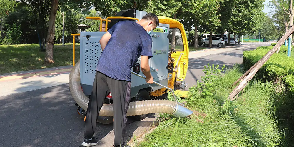 純電動樹葉收集車_多功能樹葉收集車_吸樹葉的機器_掃樹葉神器 純電動樹葉收集車_多功能樹葉收集車_吸樹葉的機器_掃樹葉神器