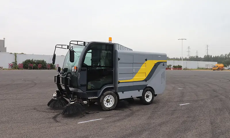 新品純電動清掃車:環保、高效、便捷的城市清潔利器