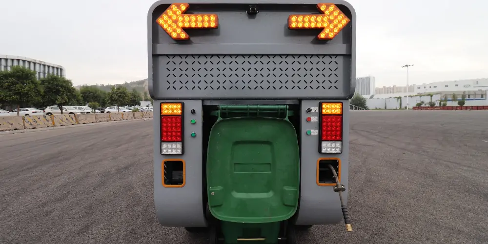 清掃車 電動掃地車 廠區掃地車 園區掃路車 景區清掃車 清掃車 電動掃地車 廠區掃地車 園區掃路車 景區清掃車