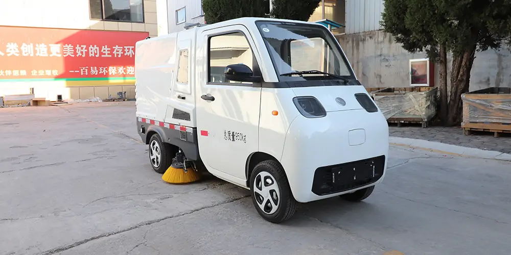 清潔無(wú)憂(yōu),環(huán)保先行——全新純電動(dòng)洗掃車(chē)助力城市環(huán)衛(wèi)事業(yè)