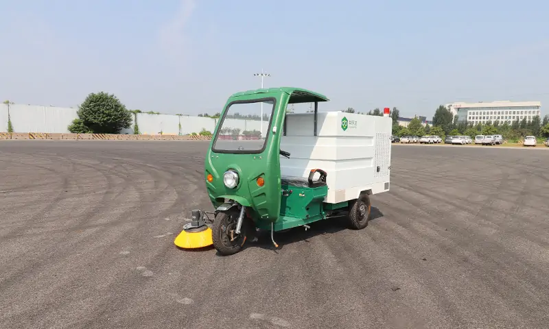 三輪多功能高壓清洗車:城市環境建設的綠色衛士