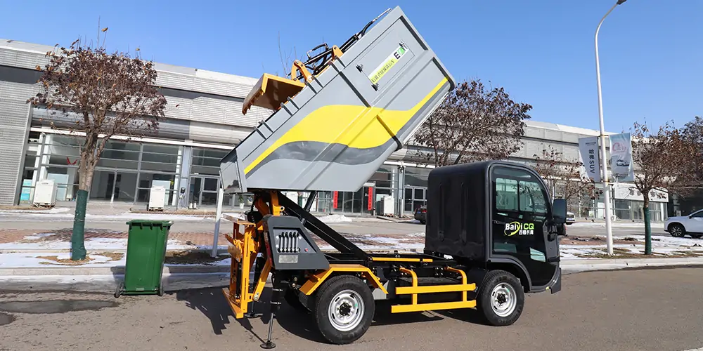后裝垃圾車 掛捅垃圾車 校園垃圾車 物業(yè)用垃圾車 后裝垃圾車 掛捅垃圾車 校園垃圾車 物業(yè)用垃圾車