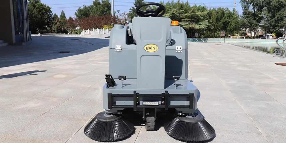 清掃車 電動掃地車 廠區掃地車 園區掃路車 景區清掃車 清掃車 電動掃地車 廠區掃地車 園區掃路車 景區清掃車